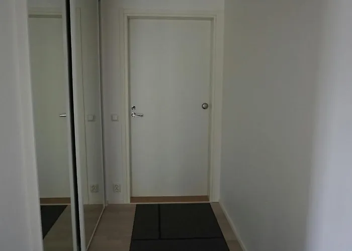 Lägenhet Spacious For 6 With Sauna *